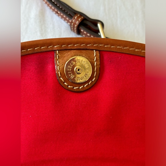 Dooney & Bourke Pebble Grain Hallie Crossbody - Picture 9 of 12